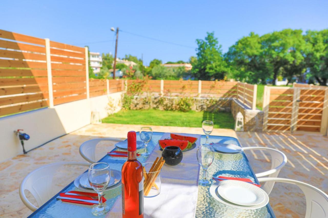 Senses Suites Dassia  Exterior foto